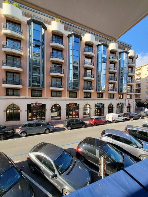 Position Croisette Martinez ! 150m From The Completely Renovated ! Appartement Cannes