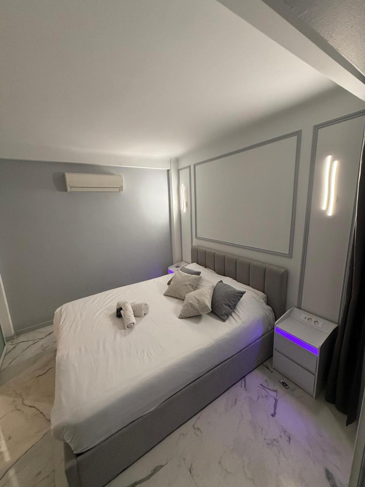 Appartement Position Croisette Martinez ! 150m From The Completely Renovated ! *